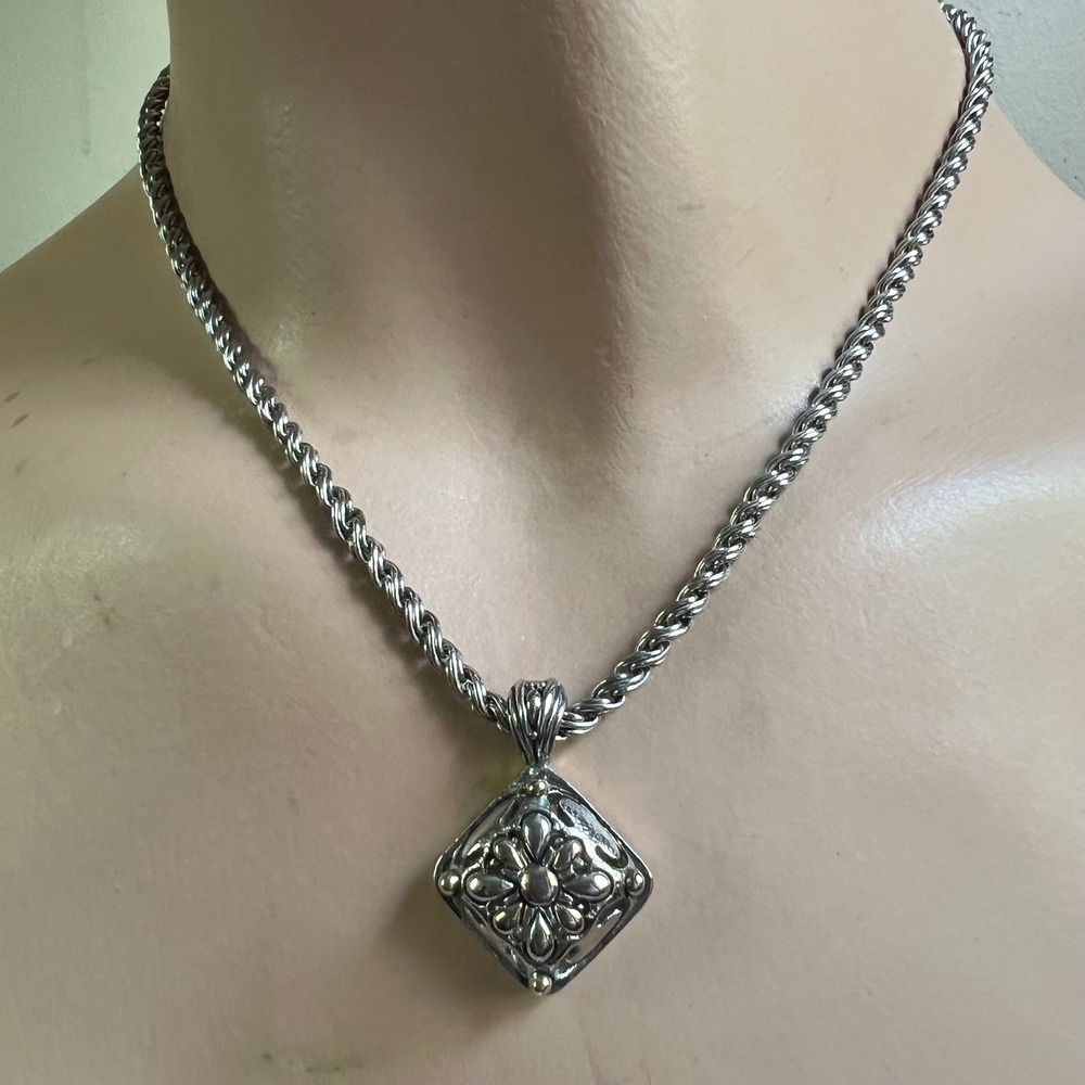 Michael Morrison MX Vtg Silver Tone Square Floral Pendant Rope Chain 19"